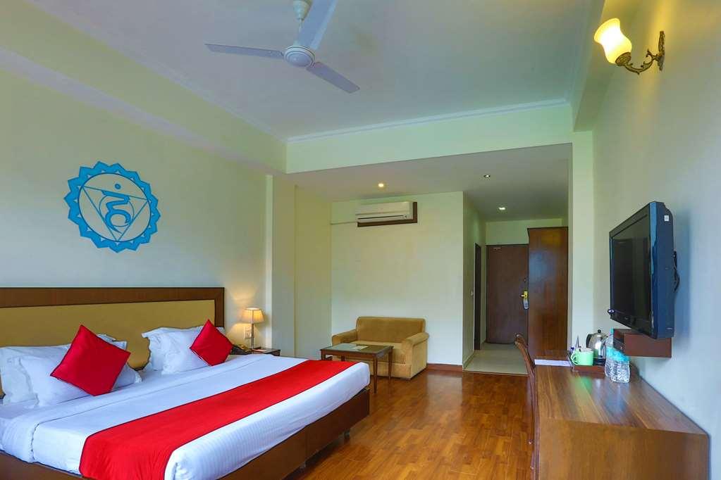 Comfort Hotel Dewa Retreat Rishikesh Ruang foto