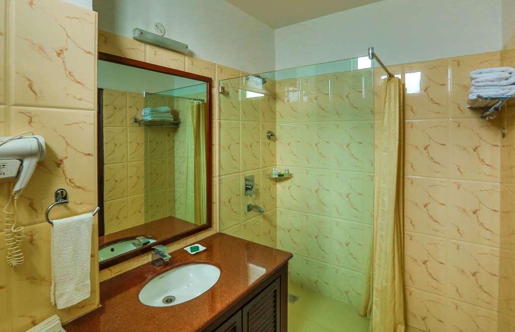 Comfort Hotel Dewa Retreat Rishikesh Bagian luar foto